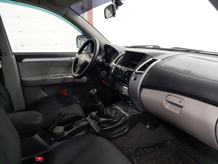 Mitsubishi Pajero Sport II Рестайлинг Пермь  - изображение 21