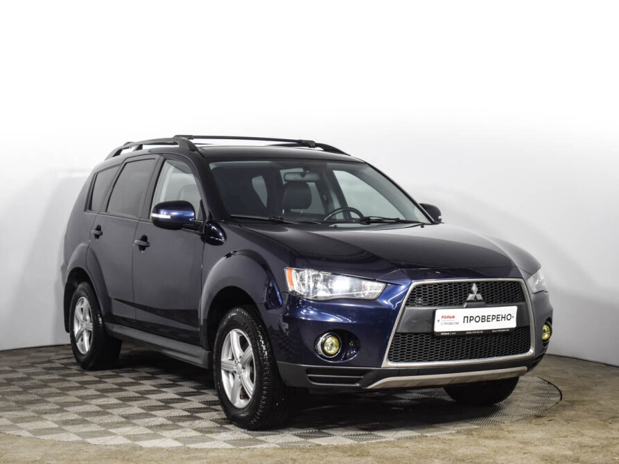 Outlander 2010. Mitsubishi Outlander 2010. Митсубиши Аутлендер 2010. Митсубиси Аутлендер 2 Рестайлинг. Митсубиси Аутлендер 2010г.