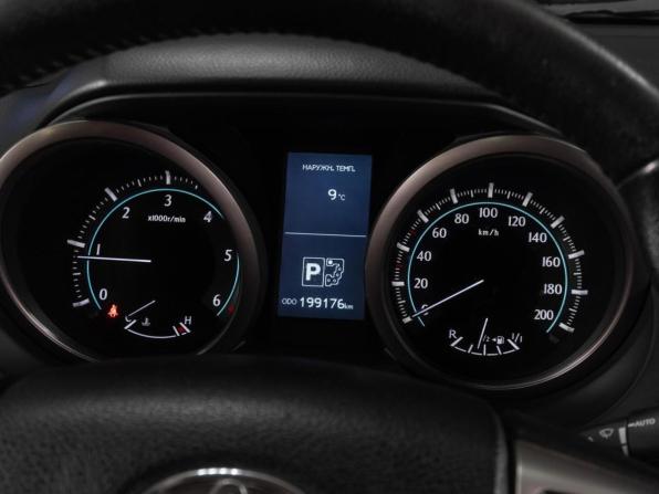Toyota Land Cruiser Prado 150 Series с пробегом 2011 года, цена 3 299 000 рублей, 199176 км, внедорожник, Автокод Объявления