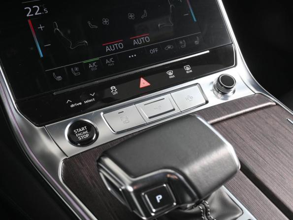 Audi A7 II (4K) с пробегом 2021 года, цена 6 599 000 рублей, 52856 км, лифтбек, Автокод Объявления