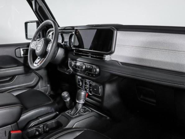 Jeep Wrangler IV (JL) Рестайлинг с пробегом 2025 года, цена 7 300 000 рублей, 2875 км, внедорожник, Автокод Объявления