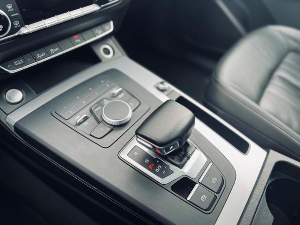 Audi Q5 II (FY) с пробегом 2017 года, цена 2 450 000 рублей, 228000 км, внедорожник, Автокод Объявления