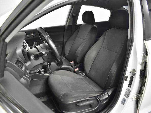Hyundai Solaris II с пробегом 2018 года, цена 799 900 рублей, 190540 км, седан, Автокод Объявления
