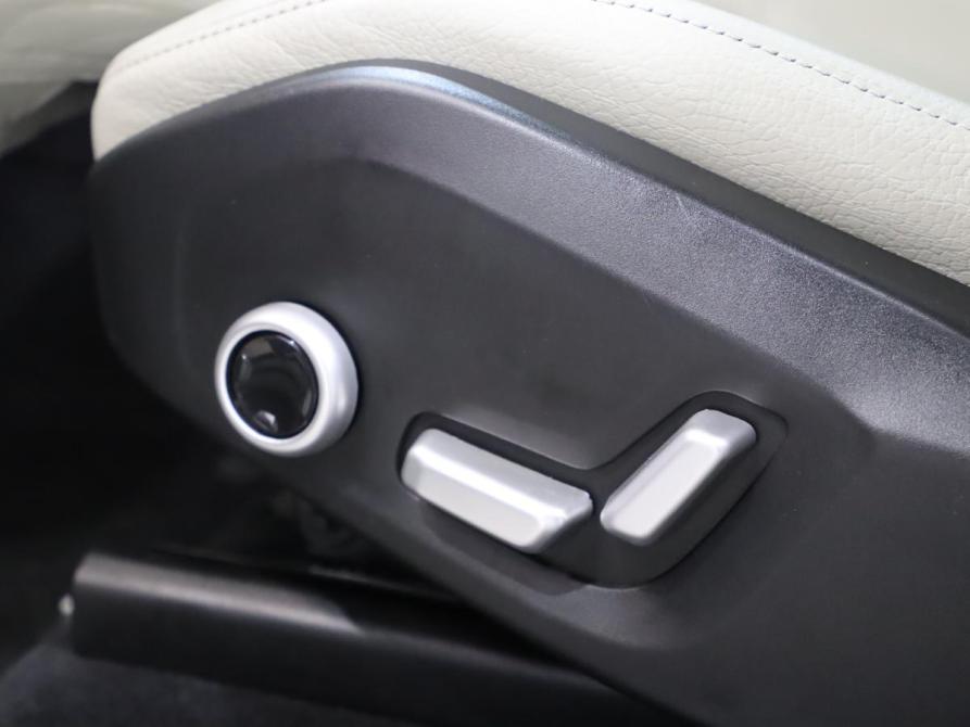 Volvo XC60 II Санкт-Петербург  - изображение 18