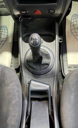 Renault Megane II с пробегом 2004 года, цена 250 000 рублей, 320000 км, седан, Автокод Объявления