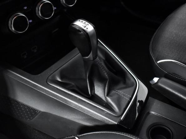 Renault Arkana I с пробегом 2019 года, цена 1 359 000 рублей, 217000 км, внедорожник, Автокод Объявления
