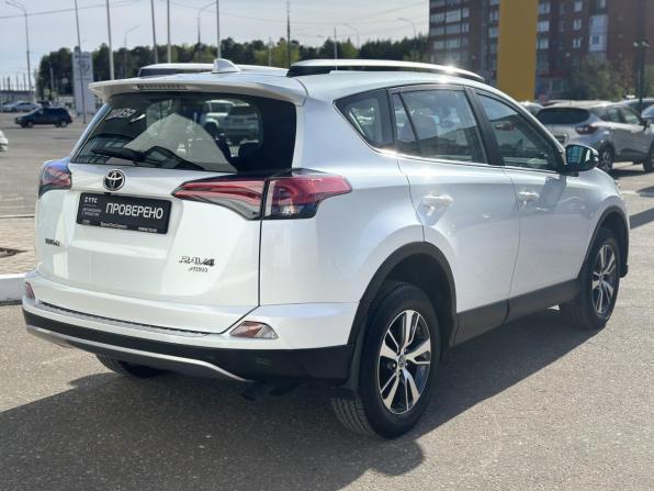 Toyota RAV4 IV (XA40) Рестайлинг с пробегом 2019 года, цена 2 587 000 рублей, 106528 км, внедорожник, Автокод Объявления