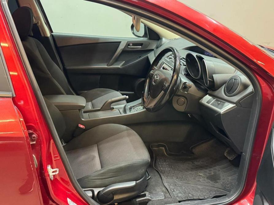 Mazda Axela II Красноярск  - изображение 8