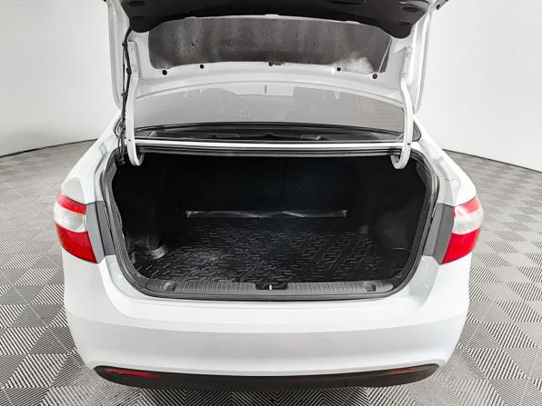 Kia Rio III с пробегом 2012 года, цена 650 000 рублей, 205000 км, седан, Автокод Объявления