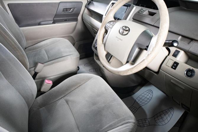 Toyota Noah II (R70) с пробегом 2009 года, цена 1 299 000 рублей, 123500 км, минивэн, Автокод Объявления