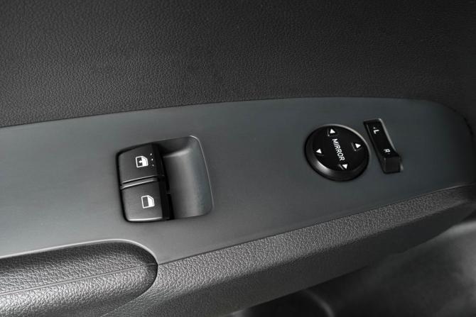 Hyundai Solaris II с пробегом 2017 года, цена 1 259 000 рублей, 111500 км, седан, Автокод Объявления