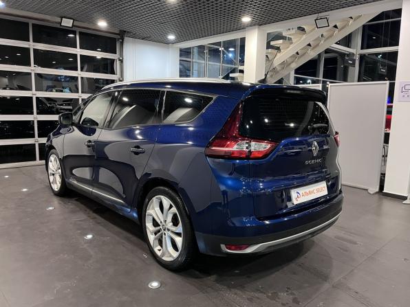 Renault Scenic IV с пробегом 2018 года, цена 1 550 000 рублей, 154830 км, компактвэн, Автокод Объявления