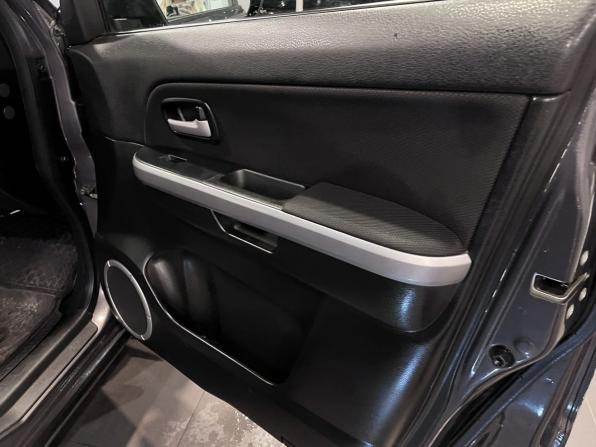 Suzuki Grand Vitara II Рестайлинг с пробегом 2010 года, цена 1 100 000 рублей, 198025 км, внедорожник, Автокод Объявления