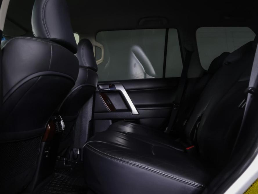 Toyota Land Cruiser Prado 150 Series Рестайлинг 1 Москва  - изображение 11