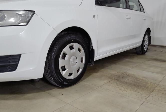 Skoda Rapid I с пробегом 2014 года, цена 715 000 рублей, 126600 км, лифтбек, Автокод Объявления