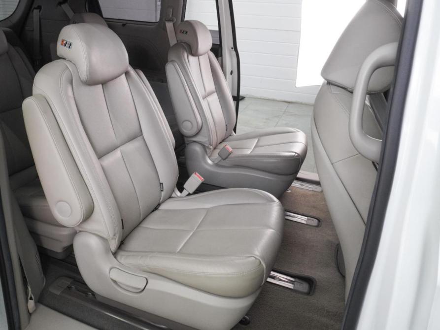 Kia Carnival III Воронеж  - изображение 7
