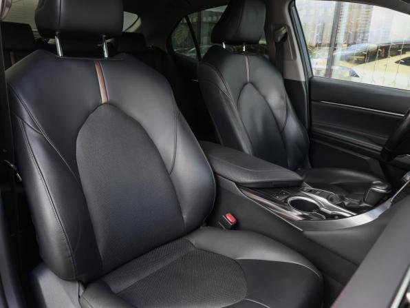 Toyota Camry VIII (XV70) с пробегом 2019 года, цена 2 698 000 рублей, 154302 км, седан, Автокод Объявления
