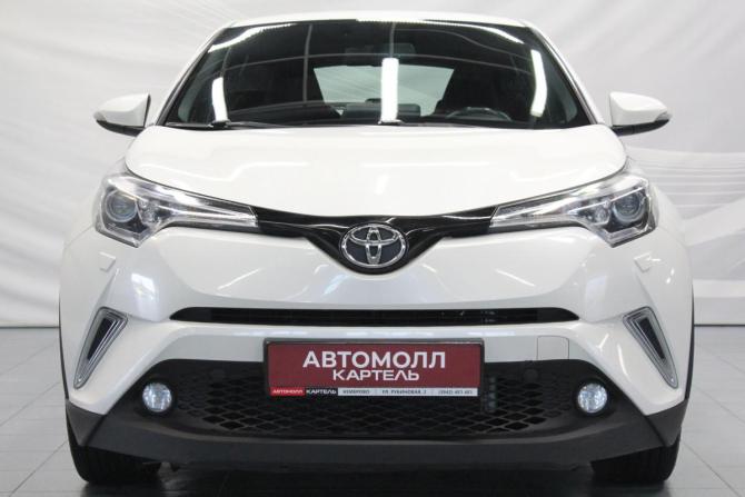 Toyota C-HR I Рестайлинг с пробегом 2019 года, цена 1 999 000 рублей, 159418 км, внедорожник, Автокод Объявления