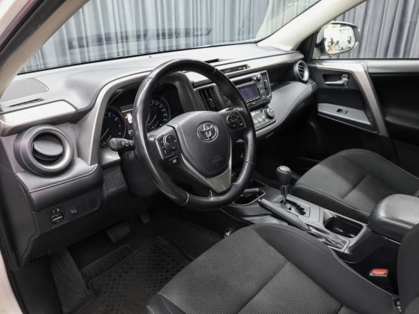 Toyota RAV4 IV (XA40) Рестайлинг с пробегом 2018 года, цена 2 149 000 рублей, 143410 км, внедорожник, Автокод Объявления