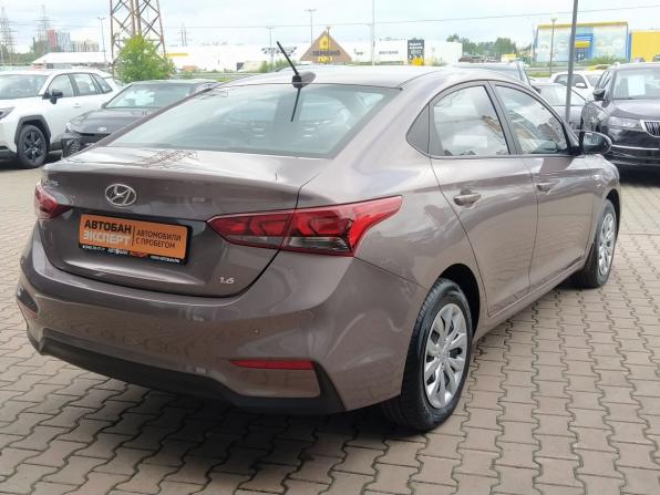 Hyundai Solaris II с пробегом 2019 года, цена 1 299 000 рублей, 147000 км, седан, Автокод Объявления