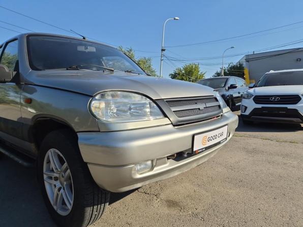 Chevrolet Niva I с пробегом 2007 года, цена 377 000 рублей, 23767 км, внедорожник, Автокод Объявления