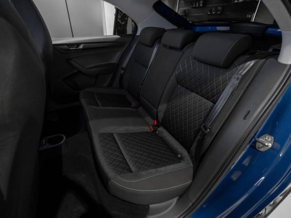 Skoda Rapid II с пробегом 2021 года, цена 1 850 000 рублей, 76674 км, лифтбек, Автокод Объявления