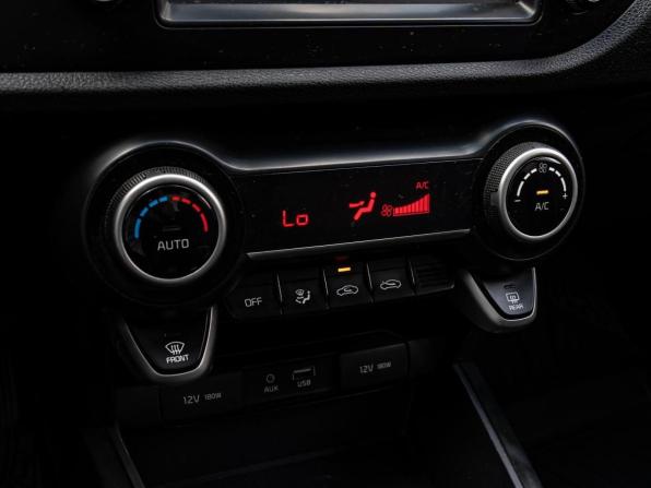 Kia Rio IV с пробегом 2018 года, цена 1 253 000 рублей, 156517 км, седан, Автокод Объявления