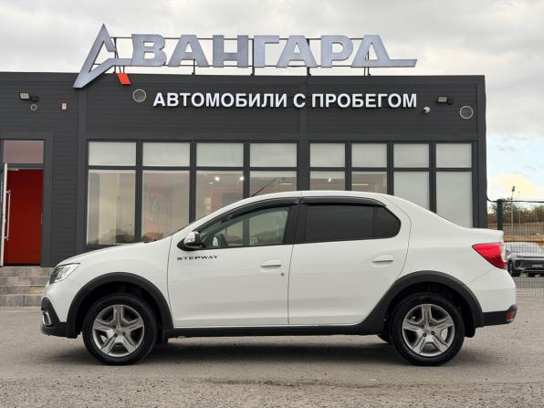Renault Logan II Рестайлинг с пробегом 2021 года, цена 1 120 000 рублей, 124643 км, седан, Автокод Объявления