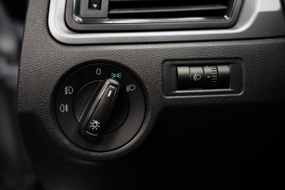 Skoda Rapid I Рестайлинг Крым  - изображение 12