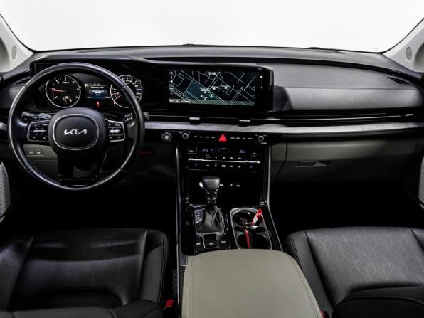 Kia Carnival IV с пробегом 2023 года, цена 4 400 000 рублей, 7547 км, минивэн, Автокод Объявления