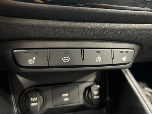 Hyundai Solaris II Рестайлинг с пробегом 2020 года, цена 1 250 000 рублей, 166000 км, седан, Автокод Объявления