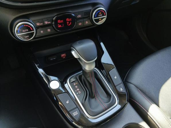 Kia Soul III с пробегом 2022 года, цена 2 349 000 рублей, 61500 км, хэтчбек, Автокод Объявления