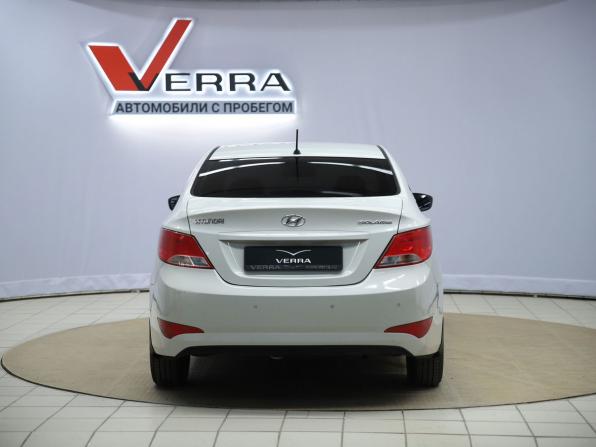 Hyundai Solaris I Рестайлинг с пробегом 2015 года, цена 950 000 рублей, 152098 км, седан, Автокод Объявления