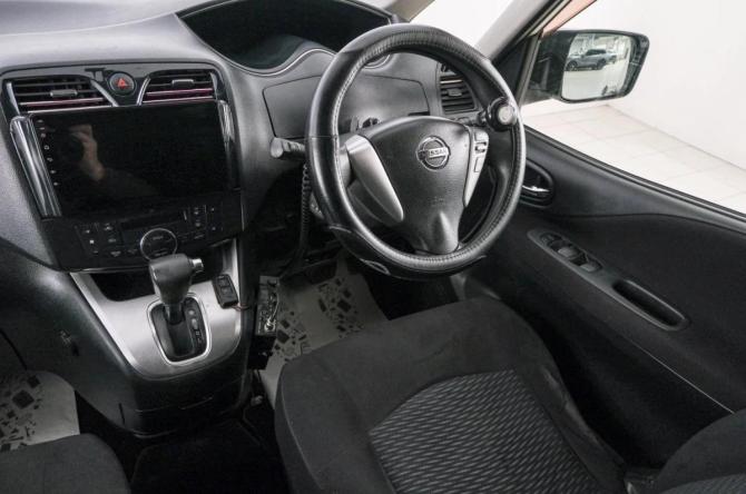 Nissan Serena IV (C26) с пробегом 2012 года, цена 1 149 000 рублей, 256000 км, минивэн, Автокод Объявления