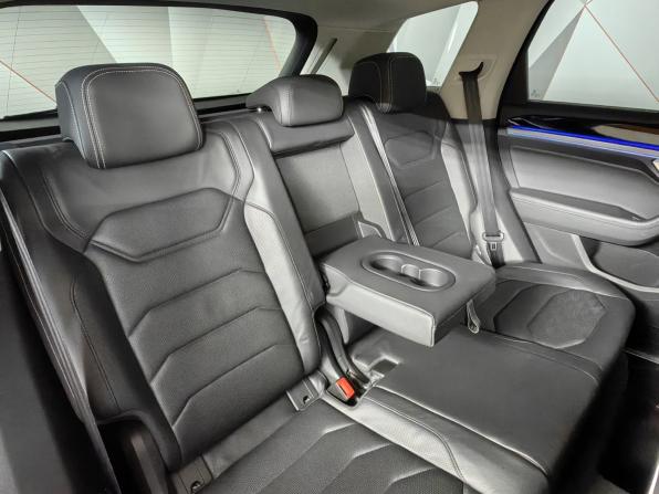 Volkswagen Touareg III с пробегом 2020 года, цена 5 300 000 рублей, 42887 км, внедорожник, Автокод Объявления