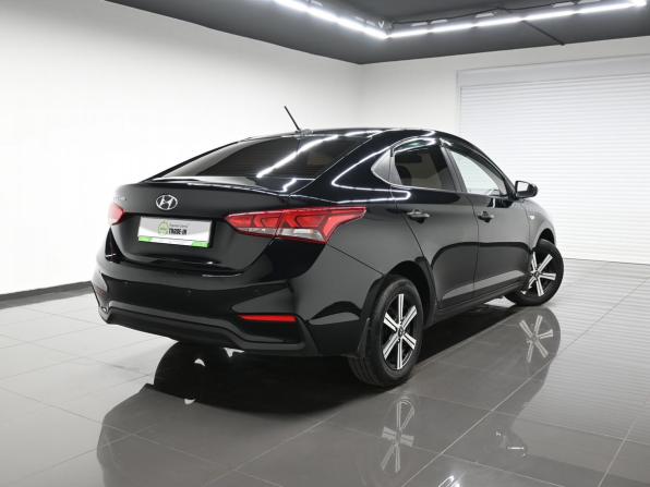 Hyundai Solaris II с пробегом 2018 года, цена 1 195 000 рублей, 131425 км, седан, Автокод Объявления