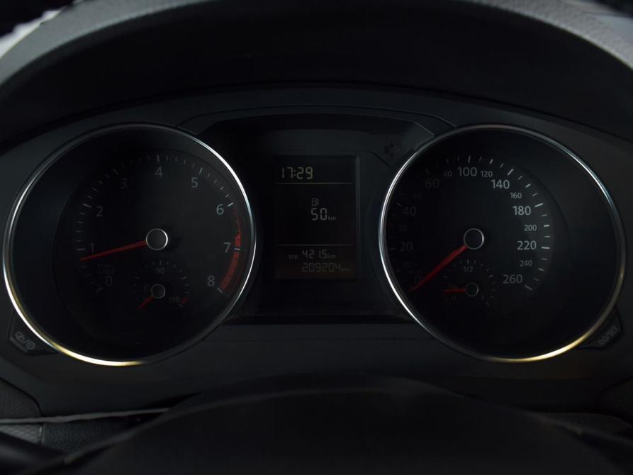 Volkswagen Jetta VI Рестайлинг Кемерово  - изображение 9