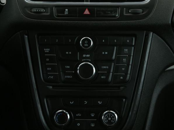 Opel Mokka I с пробегом 2014 года, цена 846 000 рублей, 110700 км, внедорожник, Автокод Объявления