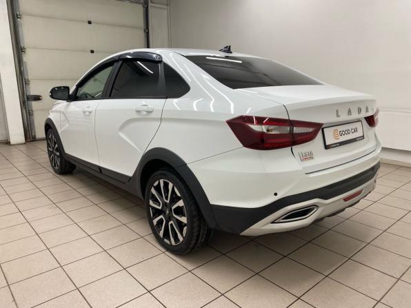 Lada (ВАЗ) Vesta I Рестайлинг (NG) с пробегом 2023 года, цена 1 420 000 рублей, 45105 км, седан, Автокод Объявления