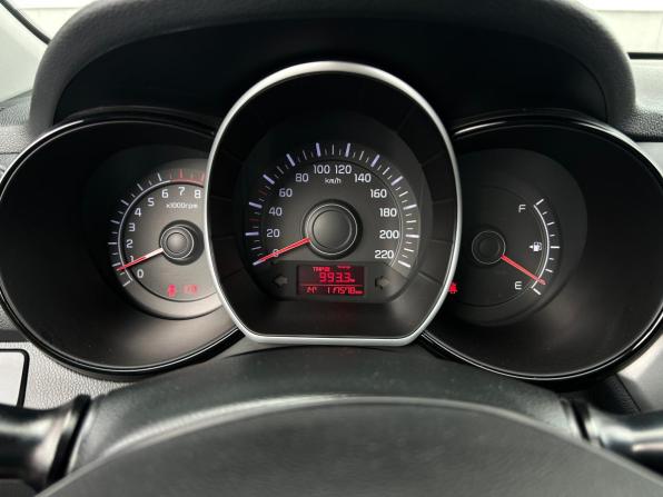 Kia Rio III Рестайлинг с пробегом 2016 года, цена 1 090 000 рублей, 117580 км, хэтчбек, Автокод Объявления