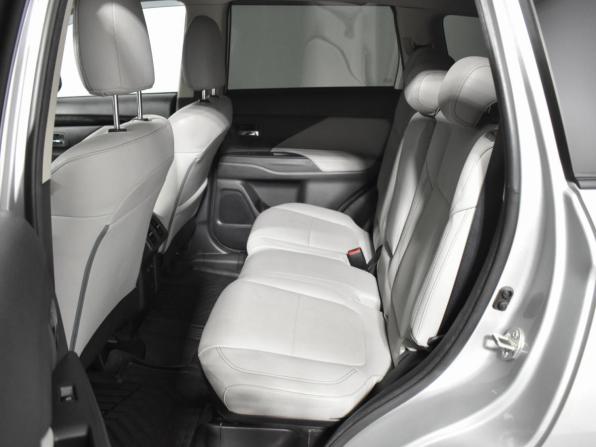 Mitsubishi Outlander III Рестайлинг 3 с пробегом 2022 года, цена 2 419 000 рублей, 124909 км, внедорожник, Автокод Объявления