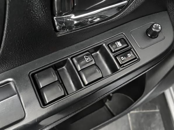 Subaru XV I с пробегом 2014 года, цена 929 000 рублей, 332492 км, внедорожник, Автокод Объявления