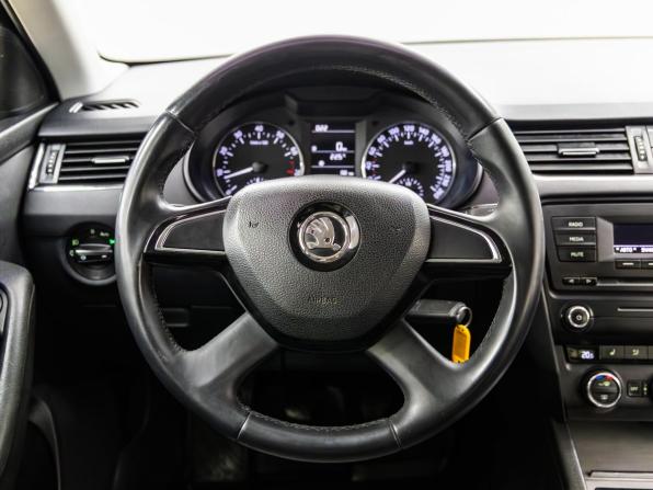 Skoda Octavia III (A7) с пробегом 2014 года, цена 938 000 рублей, 158375 км, лифтбек, Автокод Объявления
