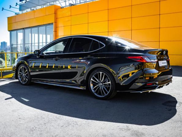 Toyota Camry IX (XV80) China Market с пробегом 2025 года, цена 4 306 500 рублей, 15585 км, седан, Автокод Объявления