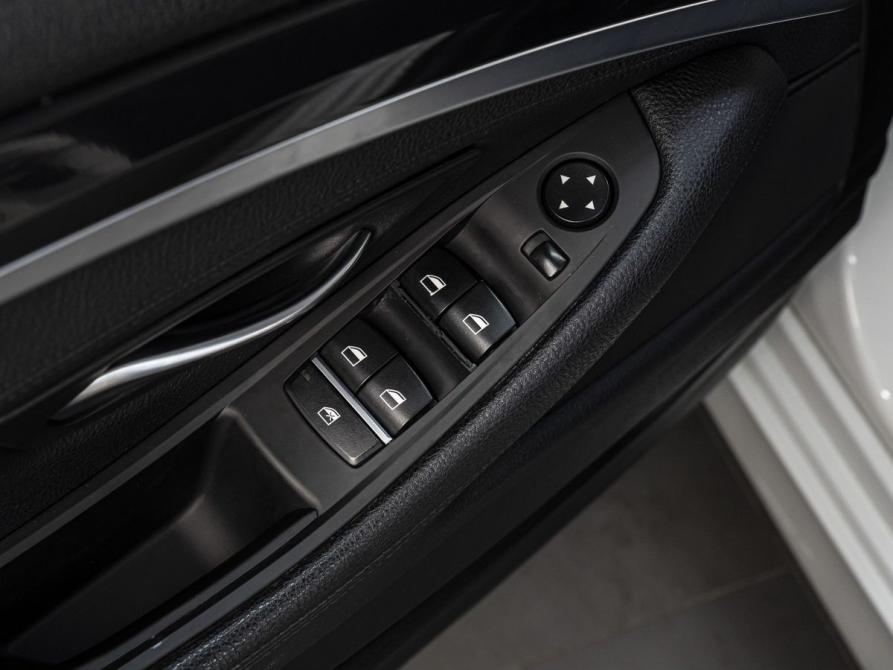 BMW 5 серии VI (F10/F11/F07) Тюмень  - изображение 12