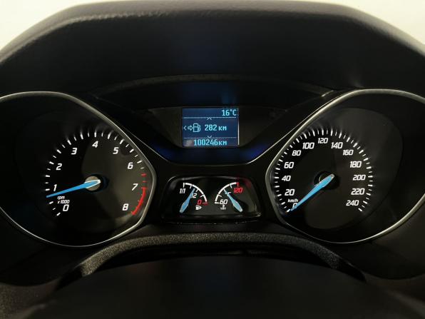 Ford Focus III с пробегом 2012 года, цена 900 000 рублей, 100200 км, хэтчбек, Автокод Объявления