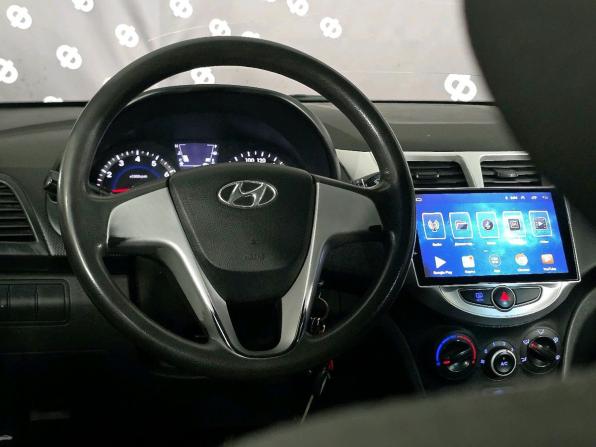 Hyundai Solaris I с пробегом 2012 года, цена 473 000 рублей, 212635 км, седан, Автокод Объявления