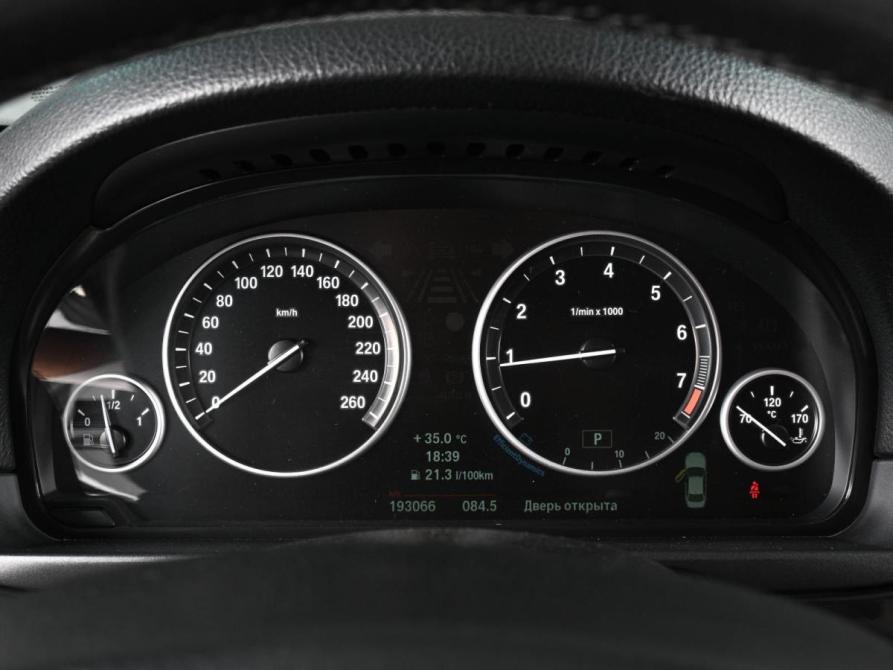 BMW 5 серии VI (F10/F11/F07) Рестайлинг Ростов-на-Дону  - изображение 18