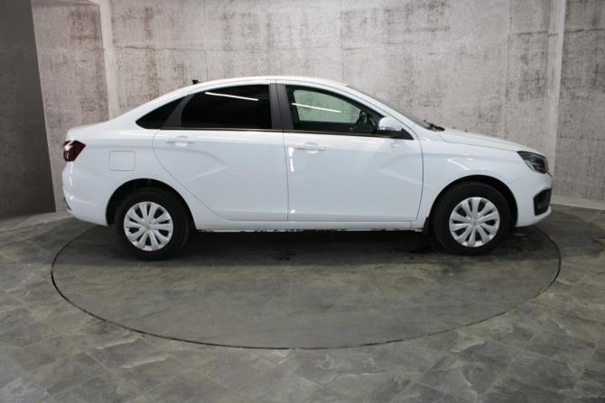 Lada (ВАЗ) Vesta I Рестайлинг (NG) с пробегом 2024 года, цена 1 327 000 рублей, 13958 км, седан, Автокод Объявления