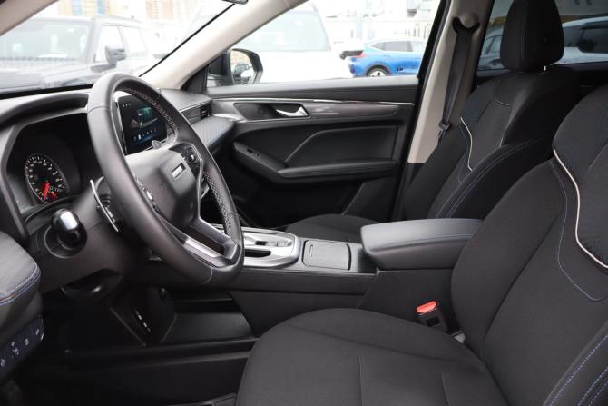 Haval Jolion I с пробегом 2021 года, цена 1 599 000 рублей, 43000 км, внедорожник, Автокод Объявления